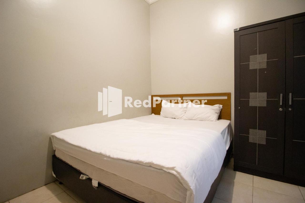 De Kost Mitra Reddoorz Hotel